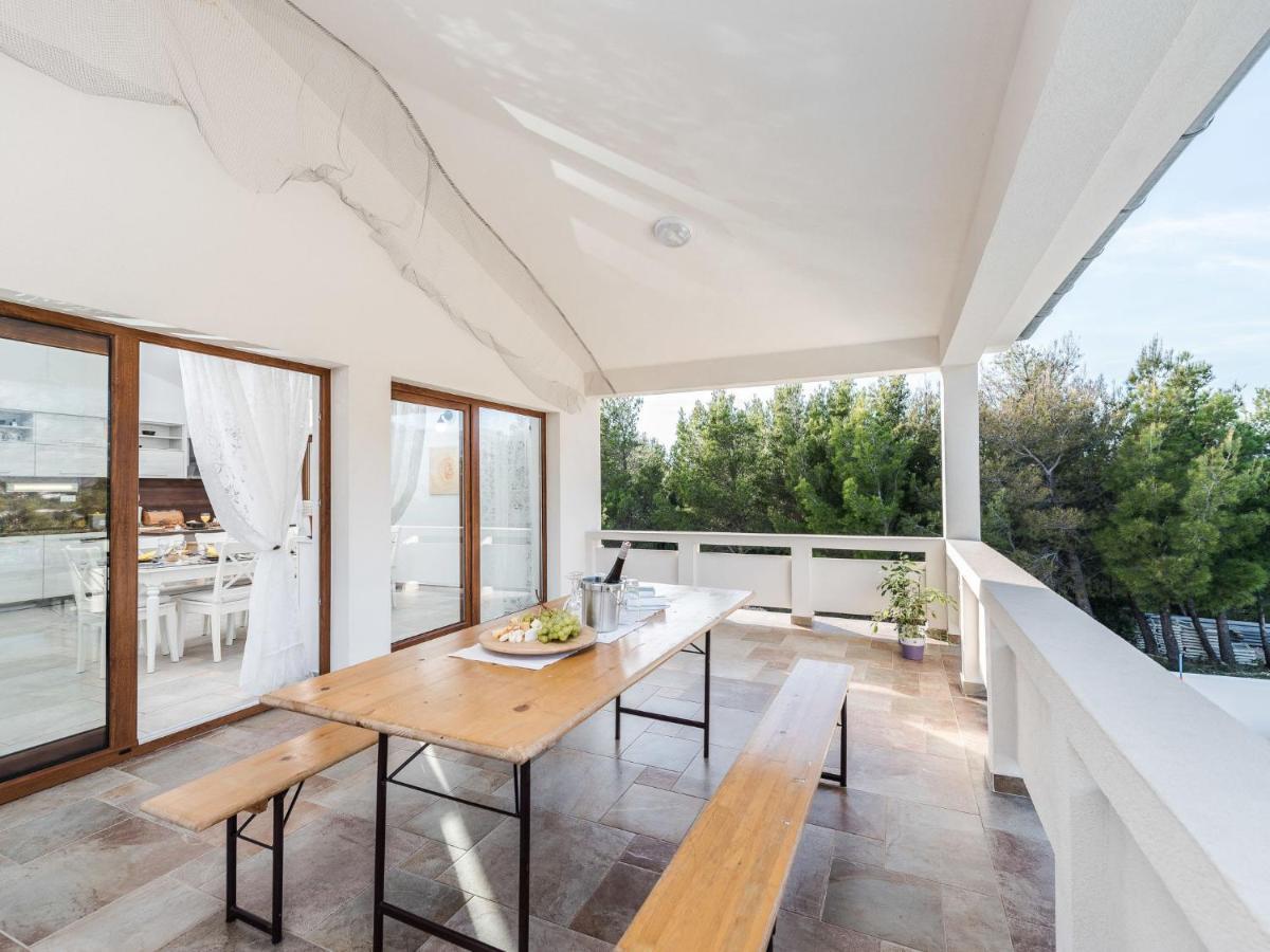 Holiday Home Velebit By Interhome Rovanjska Esterno foto