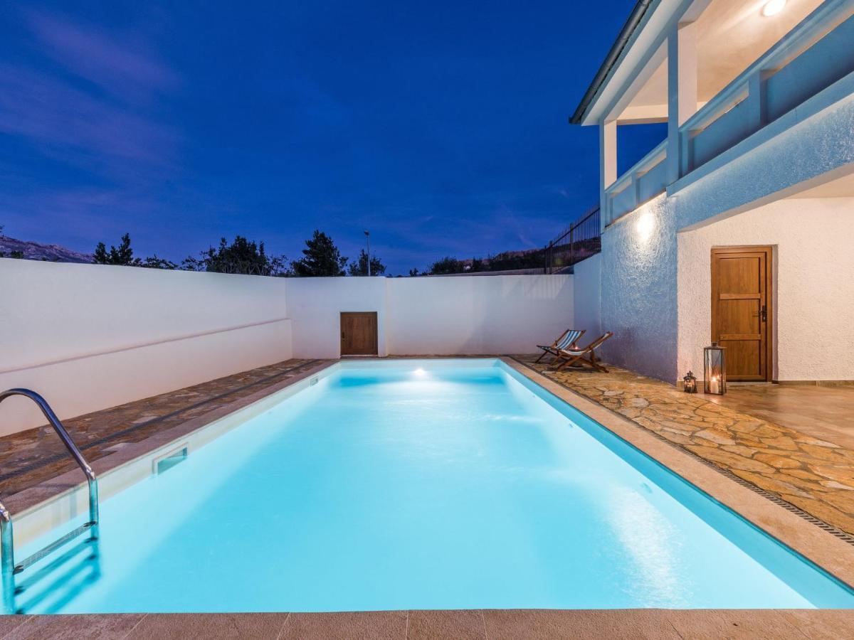 Holiday Home Velebit By Interhome Rovanjska Esterno foto